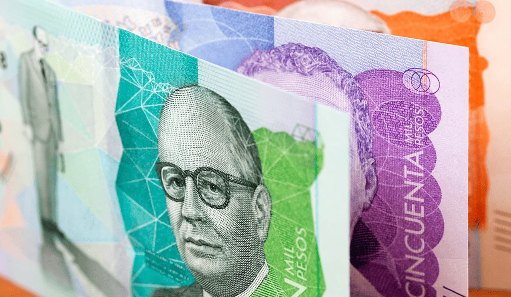 Peso colombiano Canva 1024x597 1